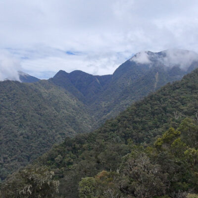 Gunung Gandang Dewata