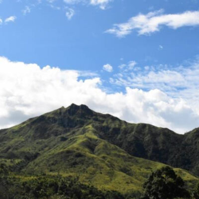 Gunung Gandang Dewata
