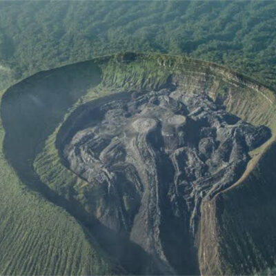 Jalur Pendakian Gunung Ibu