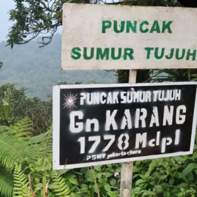 Jalur Pendakian Gunung Karang