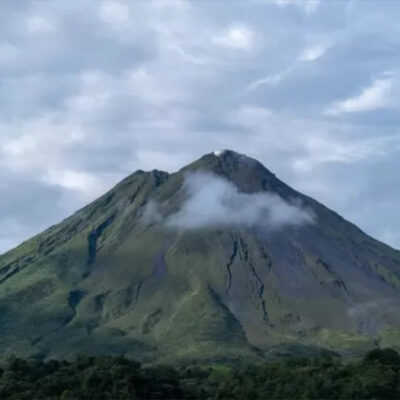 Jalur Pendakian Gunung Kelud