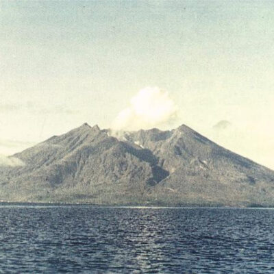 Jalur Pendakian Gunung Kie Besi
