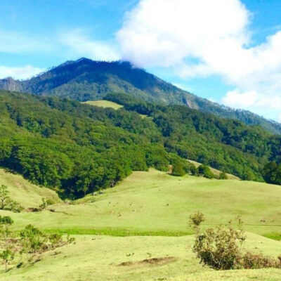 Jalur Pendakian Gunung Mutis