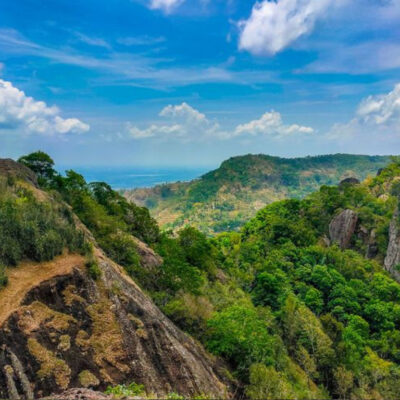 Jalur Pendakian Gunung Nglanggeran