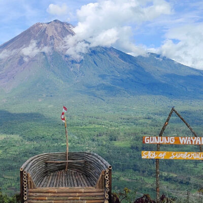 Jalur Pendakian Gunung Wayang