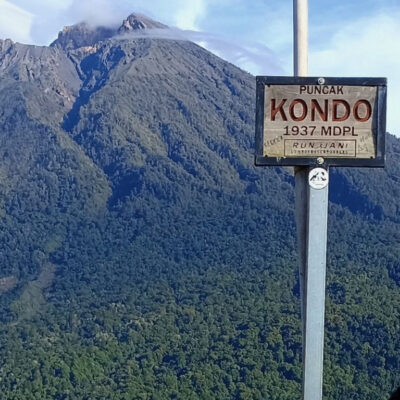 Jalur Pendakian Bukit Kondo