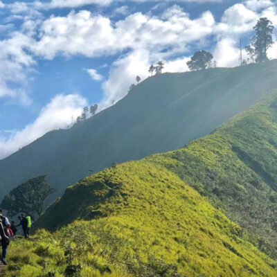 Jalur Pendakian Bukit Kondo