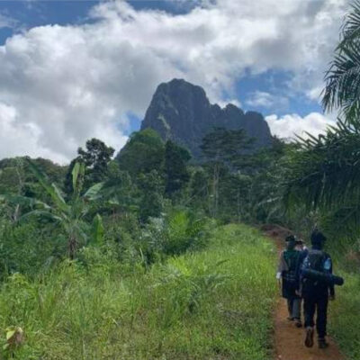 Jalur Pendakian Gunung Bungkuk