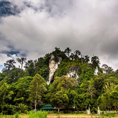 Jalur Pendakian Gunung Putih