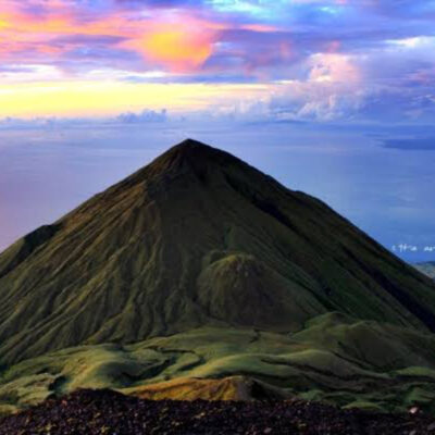 Jalur Pendakian Gunung Sangeang Api